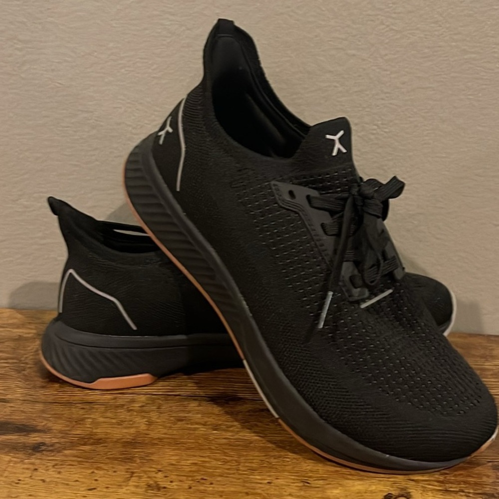 FLUX—-Athletic Shoes